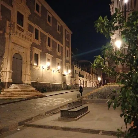 Timeo Central Holiday Home In Baroque Building Catania Exterior photo