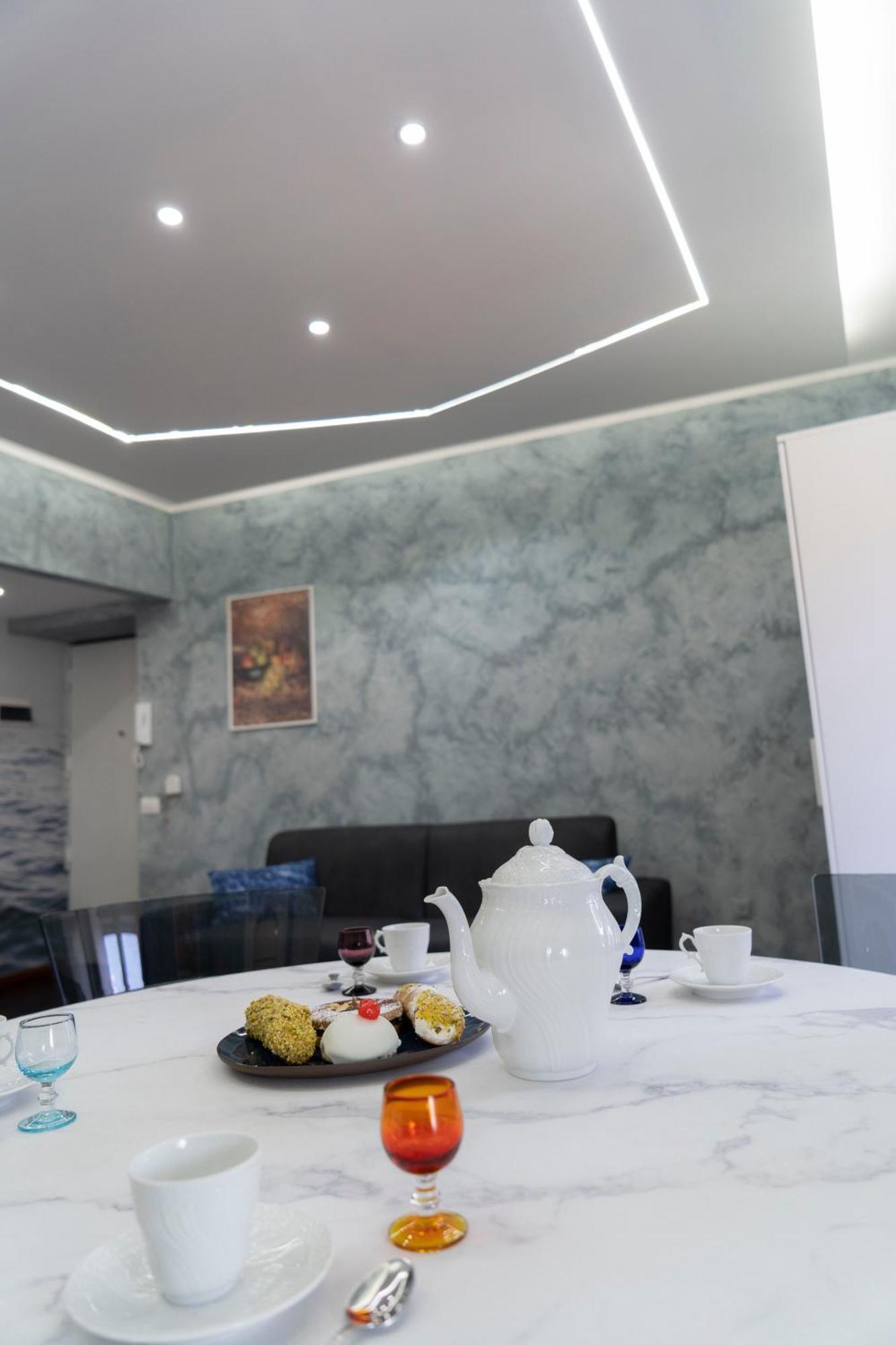 Timeo In Baroque Building Apartment Catania