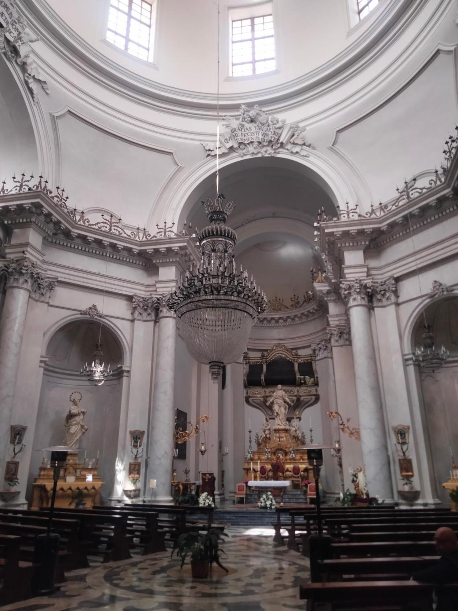Timeo In Baroque Building Apartment